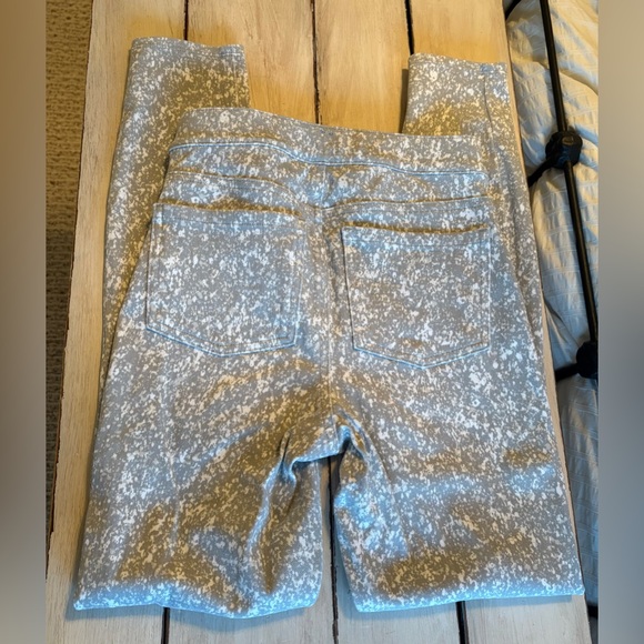 SPANX Gray Patterned Pants - Picture 2 of 4